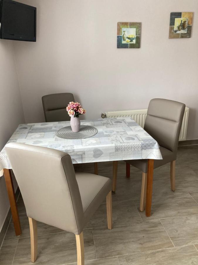 Ferienwohnung Flecken Zechlin 外观 照片
